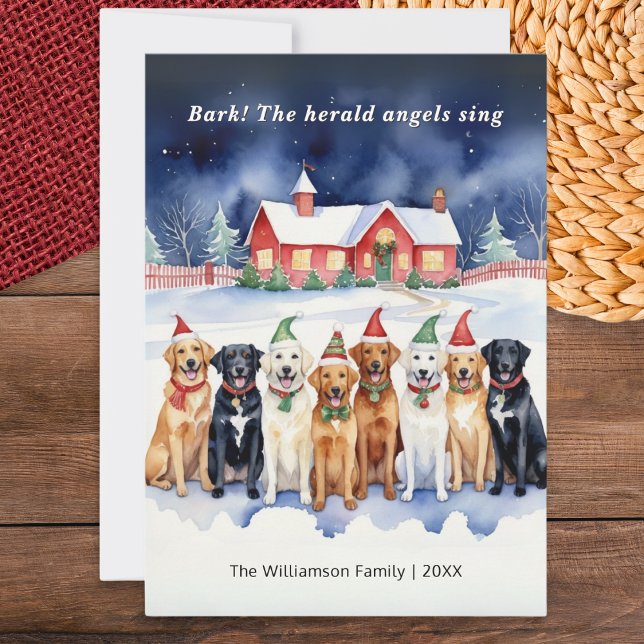 Tarjeta Festiva Perros acuarelas divertidos cantan Navidades villa (A funny cartoon Christmas card with festive dogs singing their favorite carol in the winter snow)