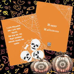 Tarjeta Festiva Pila de Esqueletos Acechando Noche de Halloween Es