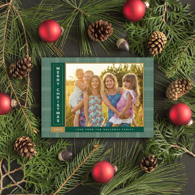 Tarjeta Festiva Pine Plaid Sidebar (Pine Green Sidebar Photo Holiday Card)