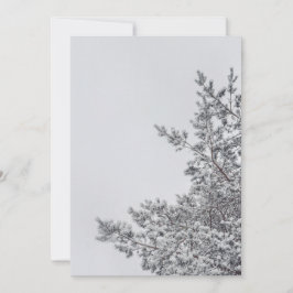 Tarjeta Festiva Pino nevado, estética navideña escandinava