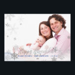 Tarjeta Festiva PixDezines Hanukkah/Faux Silver Snowflakes<br><div class="desc">Pixdezines feliz tarjetas Hanukkah, copos de nieve en falso oro y plata rosa y "Felices Fiestas" en divertido letra de escritura moderna. Fondo de mármol extraíble en gris con el filtro de zazzle lo cambiamos a tono rosa. Recorte DIY, fuentes y colores de fuentes. Copyright © 2008-2018 PixDezines™. Todos Los...</div>
