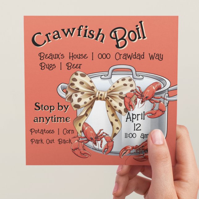 Tarjeta Festiva Pota de hervir con arveja y Fiesta de langosta (Crawfish and coquette leopard bow on a boiling pot customizable party invitation. )