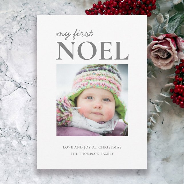 Tarjeta Festiva Primera foto de Noel Baby First Christmas (Available in both printed and instant download formats.)