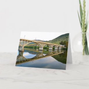 Tarjeta Festiva Puente vial sobre el río Douro