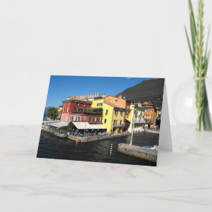 Tarjeta Festiva Puerto de Malcesine en el lago de Garda en Italia