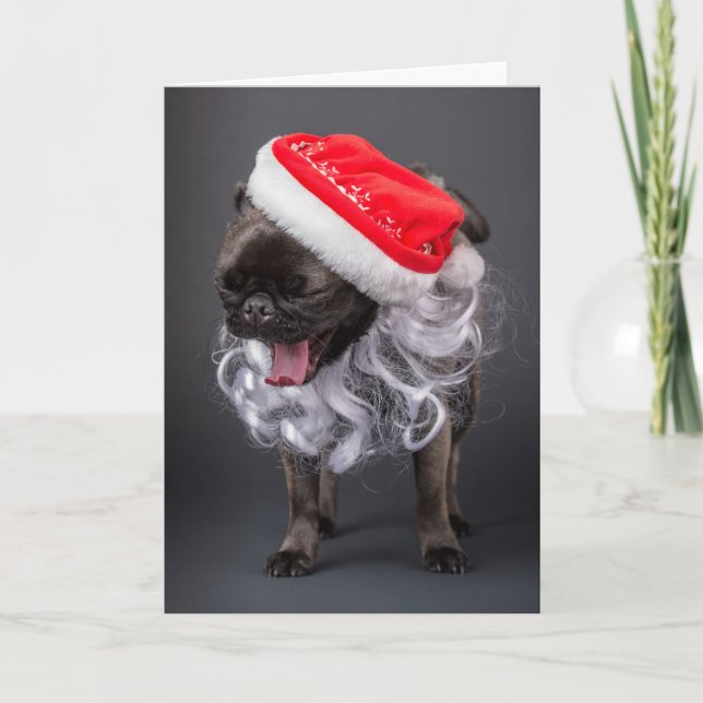 Tarjeta Festiva Pug bostezando con un sombrero y barba de Santa (Anverso)