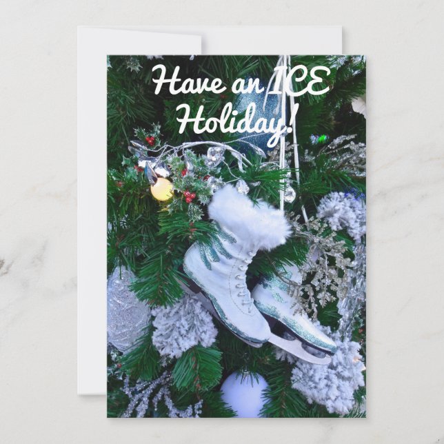 Tarjeta Festiva Purpurina azul y patines de hielo sobre árbol de N (Anverso)