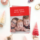 Tarjeta Festiva Querido Papá Noel, Define Bien. Divertida foto de<br><div class="desc">Esta linda y divertida tarjeta de fotos de vacaciones incluye un fondo rojo festivo, un simple tipo blanco y una sola foto. El saludo dice "Querido Santa, define bien". Este diseño sería perfecto para una tarjeta mascota, pero también para adultos traviesos. El motor presenta un sencillo patrón de rayas diagonales...</div>