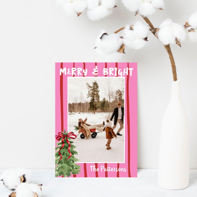 Tarjeta Festiva Quirky Hand Drawn Bold Retro Pink Photo Christmas (Subido por el creador)