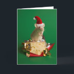 Tarjeta Festiva Ratón con el gorra de Santa con queso<br><div class="desc">Ratón con el gorra de Santa con queso</div>