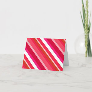 Tarjeta Festiva Rayas de caramelos estratificadas - rojo, rosa y b