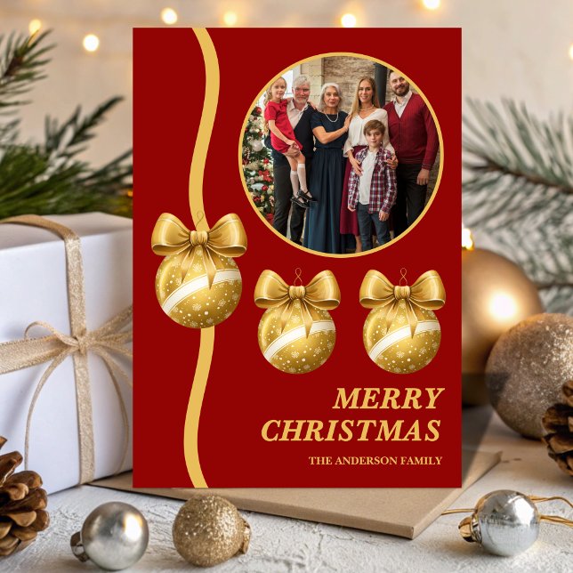 Tarjeta Festiva Red & Gold Ornaments Family Christmas Photo (Subido por el creador)