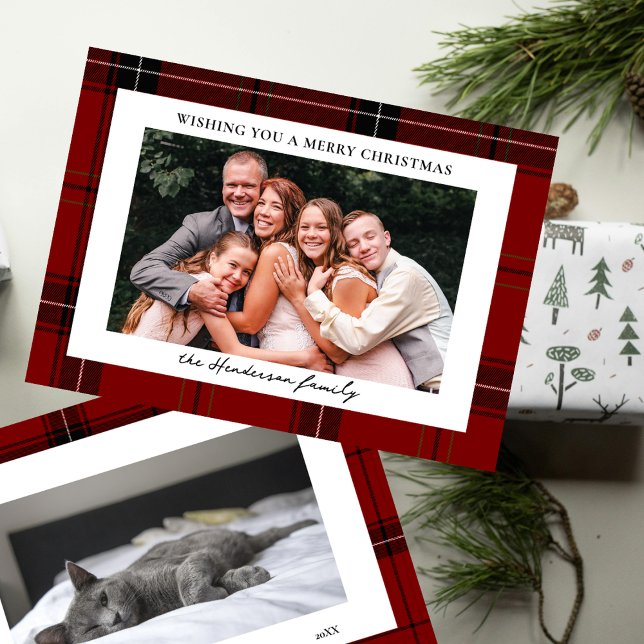 Tarjeta Festiva Red Plaid Custom Two Horizontal Photo Christmas  (Subido por el creador)