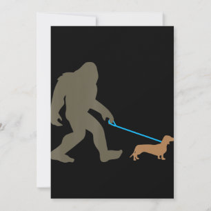 Tarjeta Festiva Regalo de Perro   Dachshund Caminando Bigfoot
