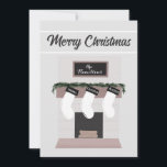 Tarjeta Festiva Repisa de chimenea personalizada para familia<br><div class="desc">Una tarjeta de Navidad personalizada única para su familia. Esta tarjeta incluye una repisa con 3 calcetines personalizados. La familia y los miembros de la familia y la foto en la parte posterior se pueden personalizar utilizando la función de personalización.</div>