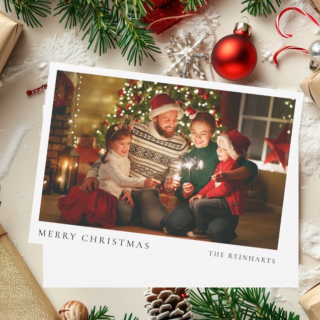 Tarjeta Festiva Retrato de la familia fotográfica de los Navidades (Modern Christmas Photo Family Portrait Holiday Card)