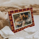 Tarjeta Festiva Retro Mid Century Happy Holidays<br><div class="desc">Un diseño moderno de mediados de siglo y un ambiente de época de los años 50 para esta colección de tarjetas de vacaciones. También puede cambiar fácilmente el color del tipo de letra a su gusto.</div>