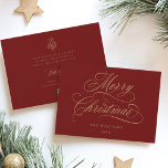 Tarjeta Festiva Rojo y Oro Romántico guión navideño<br><div class="desc">Esta sencilla tarjeta plana de Navidades incluye una elegante y romántica caligrafía con letras de caligrafía rápida,  un ramo de bayas y texto personalizado en la parte posterior. Para una personalización más avanzada de este diseño,  haga clic en el BOTÓN HERRAMIENTA DE DISEÑO AZUL de arriba.</div>