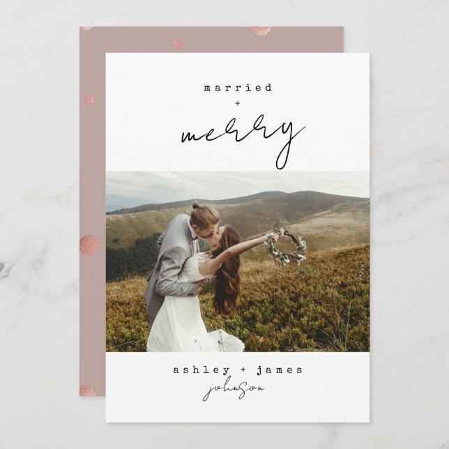 Tarjeta Festiva Rosa Gold Merry y Navidades casados (Anverso / Reverso)