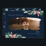 Tarjeta Festiva Rustic Winter Berry Greenery Photo Holiday Card<br><div class="desc">Bayas de invierno de acuarela rústica y vegetación,  tarjeta de vacaciones fotográficas. Características,  marco moderno de máscara fotográfica de pincel,  fondo de color azul marino y respaldo de patrón coincidente.</div>