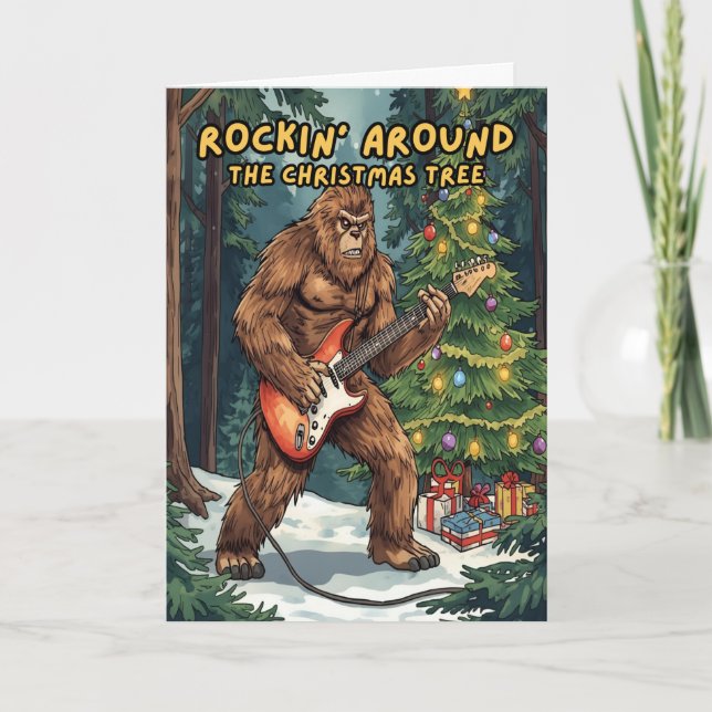 Tarjeta Festiva Sasquatch Rockin’ Around the Christmas Tree  (Anverso)