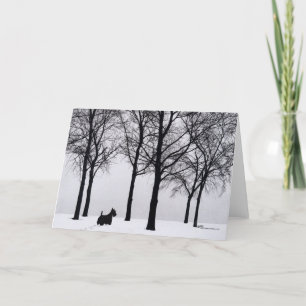 Tarjeta Festiva Scottie en bosques nevados