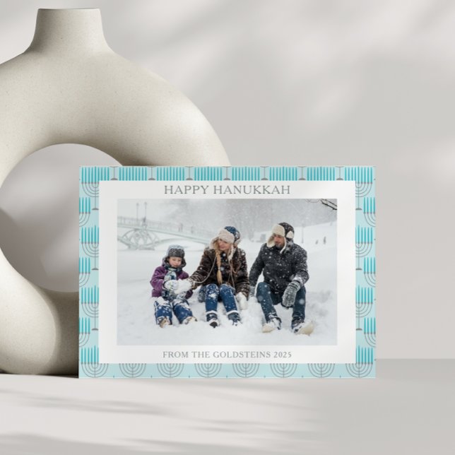 Tarjeta Festiva Simple Hanukkah Menorah en foto de Personalizado a (Subido por el creador)