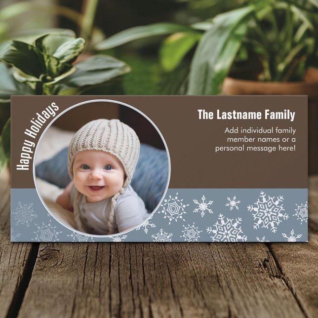Tarjeta Festiva Snowflakes con Circle Photo - azul y marrón (Custom Holiday Photo Card)