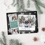 Tarjeta Festiva Snowy Photobooth Holiday Photo Collage Card<br><div class="desc">Cute holiday photo card features a photo booth strip with two photos and a light spruce green text panel,  plus an instant camera-inspired snapshot with a handwritten caption. Personalize with the year and your family name or custom message,  on a rustic chalkboard background dotted with hand drawn white snowflakes.</div>