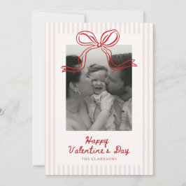 Tarjeta Festiva Striped Red Bow Valentine’s Day Photo Card