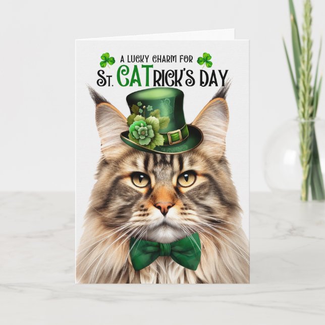 Tarjeta Festiva Tabby Maine Coon St CATrick's Day Lucky Charm (Anverso)