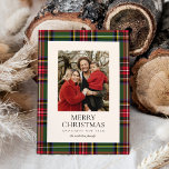 Tarjeta Festiva Tartán clásico moderno fotografiado uno<br><div class="desc">La moderna tarjeta de vacaciones Tartan Plaid One Photo Holiday presenta un patrón de lona escocesa y una foto en tonos rojos,  verdes y marinos.</div>