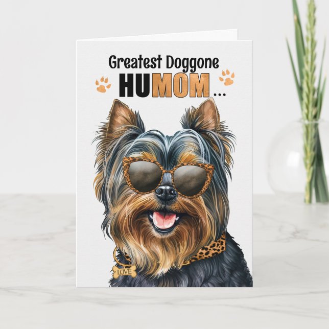 Tarjeta Festiva Teacup Yorkie Dog Greatest HuMOM Mother's Day (Anverso)