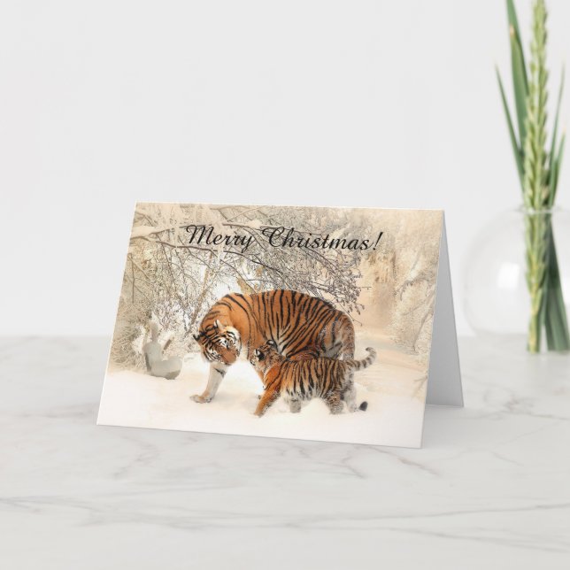 Tarjeta Festiva Tigre bebé y madre tigre en un bosque nevado (Anverso)