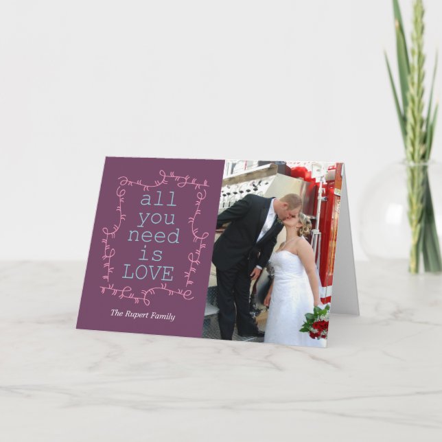 Tarjeta Festiva todo lo que necesitas es amor (Anverso)