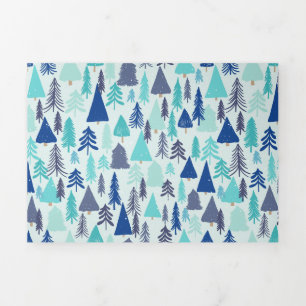 Tarjeta Festiva Tríptica Árboles de Navidad azules en un bosque eververde