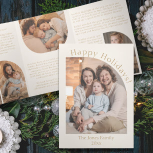 Tarjeta Festiva Tríptica Cream Modern Arch Year in Review Family Update
