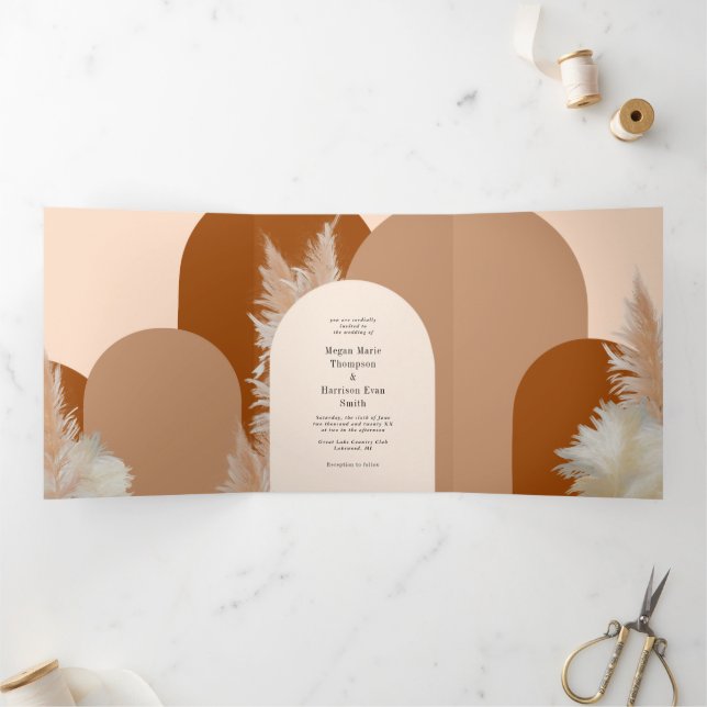 Tarjeta Festiva Tríptica Diseño Boda de pasto y arcos (Interior)