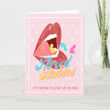 Trompe bebés, tratando de dárselos