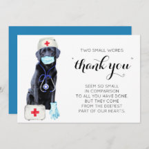 Un perro de Enfermería lindo gracias a las enferme