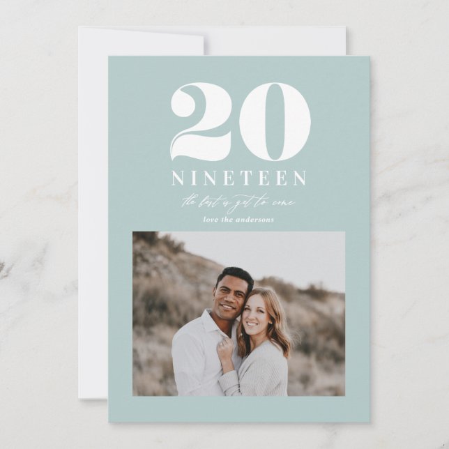 Tarjeta Festiva Vacaciones tipográficas de Año Nuevo Moderno (Anverso)