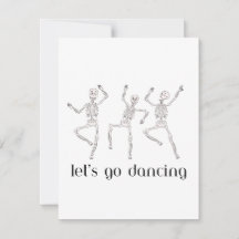 Vamos a Bailar con tres esqueletos bailando en una