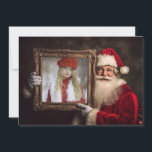 Tarjeta Festiva Viejo Mundo Santa | Añadir tu foto | Navidades de<br><div class="desc">Esta preciosa tarjeta de foto navideña muestra una foto de Santa sosteniendo un marco con tu foto favorita. En el interior hay un lujoso fondo rojo y dorado en el exterior, con una portada de un libro vintage en el centro, con un saludo y texto escrito a mano "Feliz Navidad"...</div>