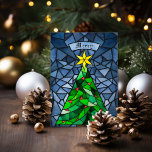Tarjeta Festiva Vintage Christmas Tree Sned Glass Holiday Card<br><div class="desc">Estas hermosas tarjetas de felicitación de Navidades planos de 5" x 7" presentan un diseño de vidrio manchado de color de agua hecho a mano con un árbol de Navidad con una estrella dorada con ornamentos rojos con un fondo en tonos azules. El saludo editable es "Merry". La parte de...</div>