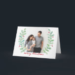 Tarjeta Festiva Watercolor Laurel Wreath Merry Christmas Photo<br><div class="desc">Celebre y difunda la alegría esta temporada de vacaciones con esta elegante tarjeta plegada de Navidades con laureles de color agua pintados a mano. Personalizar con tu foto favorita en la parte delantera y trasera y tu propio sentimiento personalizado en el interior.</div>