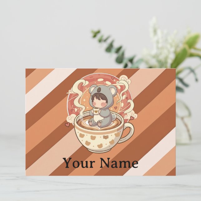 Tarjeta Festiva Whimsical Chibi Koala Adventure Greetin (Anverso de pie)