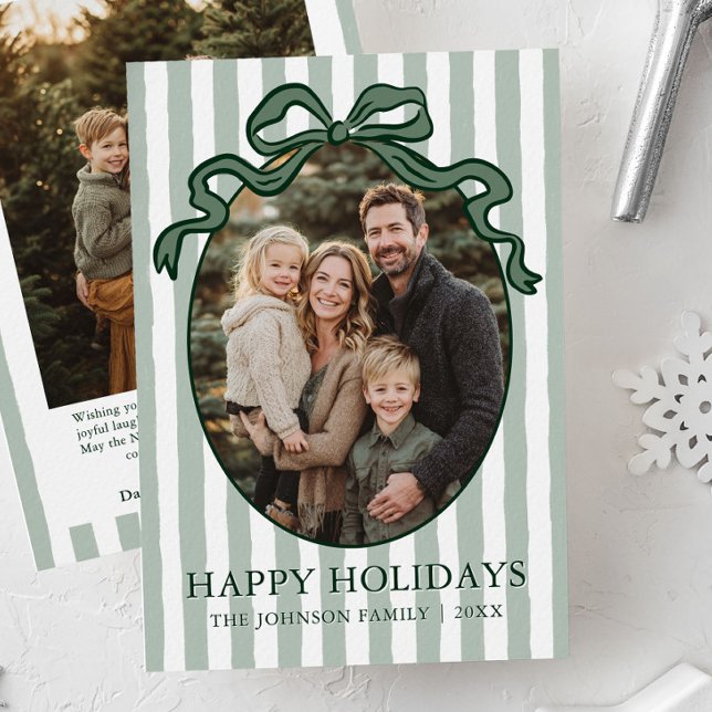 Tarjeta Festiva Whimsical Hand Drawn Coquette Bow Family Photo (Whimsical Hand Drawn Coquette Bow Family Photo Holiday Card)