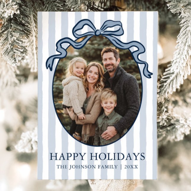 Tarjeta Festiva Whimsical Hand Drawn Coquette Bow Family Photo (Whimsical Hand Drawn Coquette Bow Family Photo Holiday Card)