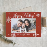 Tarjeta Festiva Whimsical Snowflakes Red Happy Holidays<br><div class="desc">Felices fiestas! Envíe cálidos deseos a la familia y amigos con esta fantástica tarjeta de vacaciones. Cuenta con copos de nieve extravagantes y caligrafía moderna. Personalice esta tarjeta de vacaciones con fotos agregando sus detalles. Esta tarjeta fotográfica de vacaciones de copos de nieve está disponible en otros colores y material...</div>