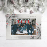 Tarjeta Festiva Winter Berries Snowy Photo<br><div class="desc">Ilustracion original de frondas de pino y bayas rojas en la nieve invernal; área más grande de fotos de paisaje y texto de personalizable y color más dorado.</div>